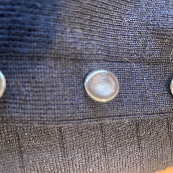 Tahari merino wool blend navy sweater. Sz L - Picture 11 of 14